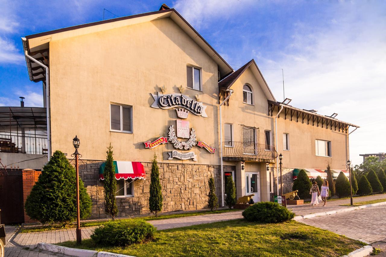 Citadella Hotel Skadovsʼk Exterior foto